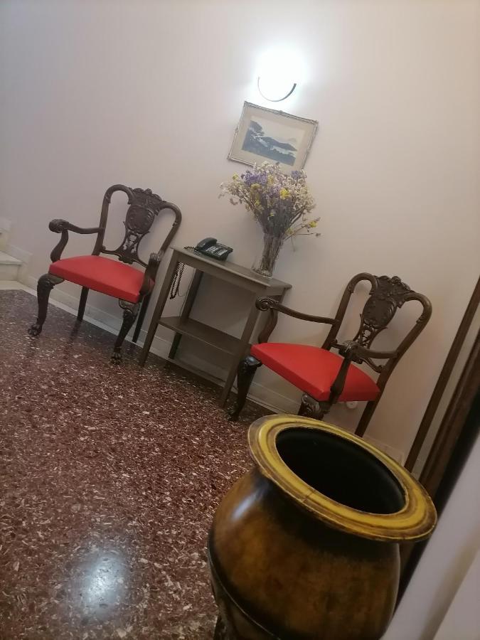 Hotel Methanion Méthana Kültér fotó