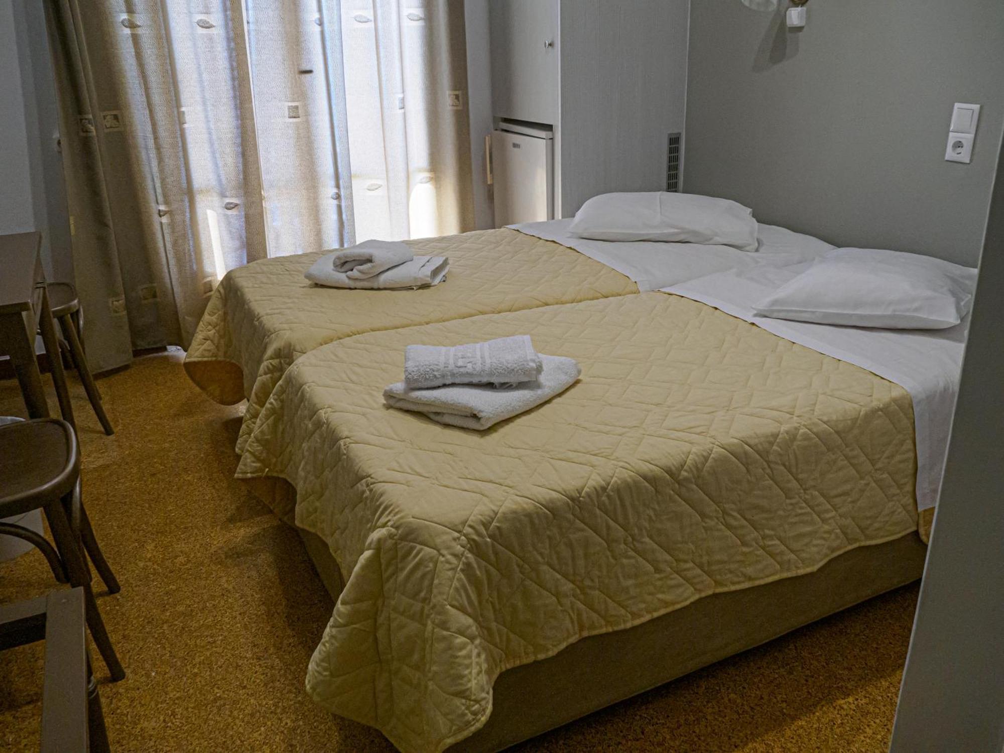 Hotel Methanion Méthana Kültér fotó